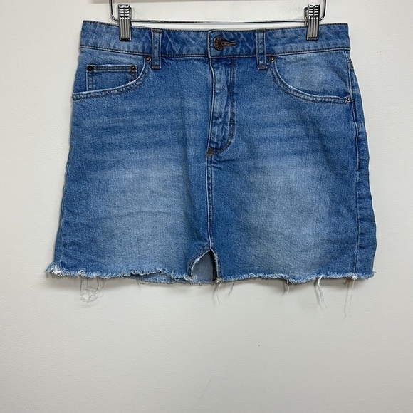 Urban Outfitters BDG Denim Jean Mini Skirt Medium - Picture 3 of 6
